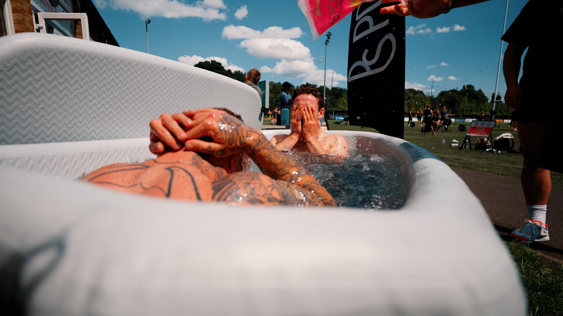 Guests relaxing inside the KABIN XL architectural sauna
